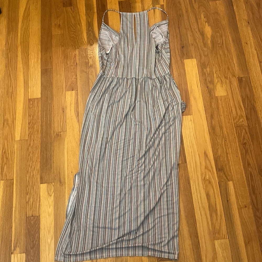 BCBGeneration Women’s Blue and Pink Striped Dress With Slits Size L - Picture 10 of 11